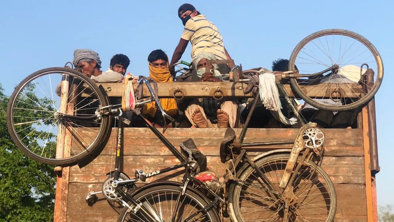  ଦୂର ହେବ ପ୍ରବାସୀ ଶ୍ରମିକଙ୍କ ସଙ୍କଟ...ଶ୍ରମିକମାନଙ୍କୁ କାମଧନ୍ଦା ଯୋଗାଇଦେବା ଲାଗି ଆସିବ ବୃହତ ଯୋଜନା: ୧୧୬ ଜିଲ୍ଲା ଚିହ୍ନଟ କରାଯାଇଛି, ତାଲିକାରେ ଓଡ଼ିଶାର ୪ଟି ଜିଲ୍ଲା