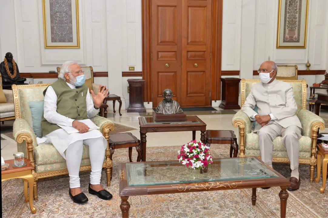  କିଭଳି ଅଛି ସେନାର ସ୍ଥିତି ? ଲେହ ଗସ୍ତ ପରେ ରାଷ୍ଟ୍ରପତି ରାମନାଥ କୋବିନ୍ଦଙ୍କୁ ଭେଟିଲେ ପ୍ରଧାନମନ୍ତ୍ରୀ, ଦେଲେ ସମ୍ପୂର୍ଣ୍ଣ ବିବରଣୀ