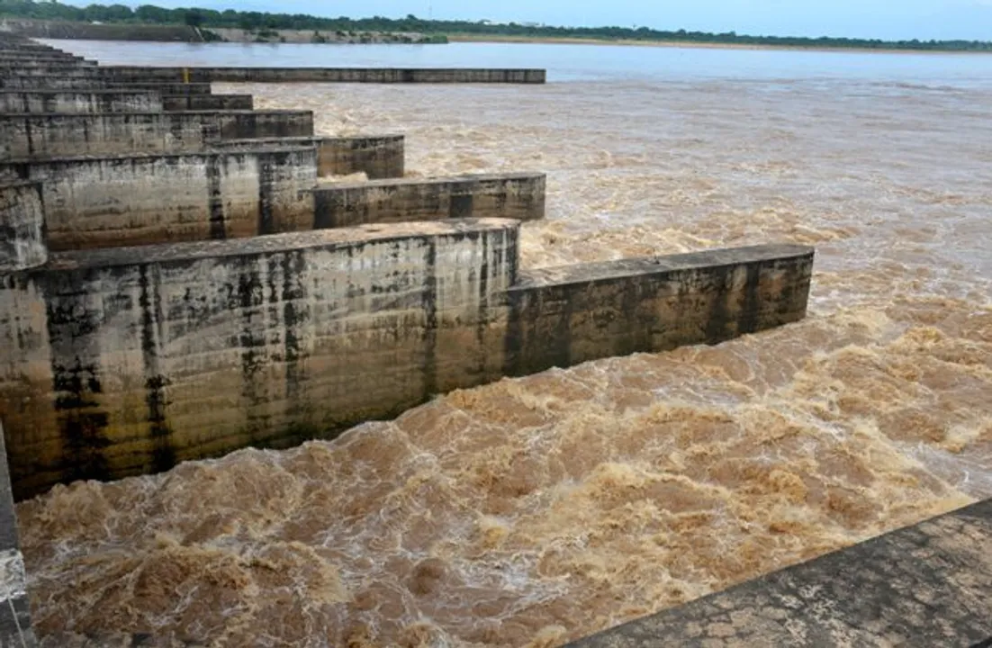  ମହାନଦୀରେ ସମୁଦ୍ରକୁ ବହିଗଲା ୧୦ଲକ୍ଷ କ୍ୟୁସେକ୍‌ ପାଣି : ୮୦ ବର୍ଷ ପରେ ବି ଜଳ ଭଣ୍ଡାର ଯୋଜନା ଶୀତଳ ଭଣ୍ଡାରରେ