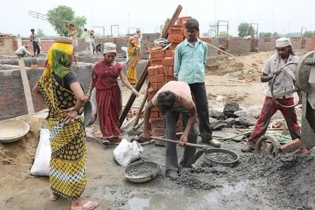  ୩୦ ଲକ୍ଷ ନିର୍ମାଣ ଶ୍ରମିକଙ୍କୁ ୧୯୦୦ କୋଟିର ସହାୟତା ବଣ୍ଟନ : ସେସ୍‌ ବାବଦରେ ଆଦାୟ ହୋଇଛି ୨୩୦୦ କୋଟି