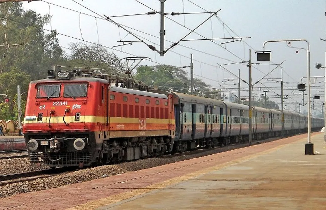  ଭୁବନେଶ୍ୱରରୁ ନୂଆଦିଲ୍ଲୀକୁ ଚଳାଚଳ କରିବ ଆଉ ଦୁଇଟି ସ୍ୱତନ୍ତ୍ର ଟ୍ରେନ୍‌ : ଅକ୍ଟୋବର ୧୭ରୁ ପ୍ରତି ଶନିବାର ଅପରାହ୍ଣ ୧୨ଟା ୪୫ରେ ଭୁବନେଶ୍ୱରରୁ ଛାଡ଼ିବ