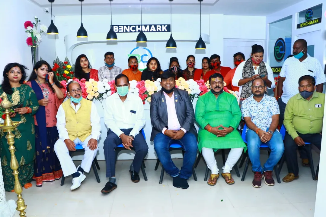  ଭୁବନେଶ୍ୱର ସତ୍ୟନଗରଠାରେ ଉଦଘାଟିତ ହେଲା ବେଞ୍ଚମାର୍କ କ୍ଲାସେସର କାର୍ଯ୍ୟାଳୟ