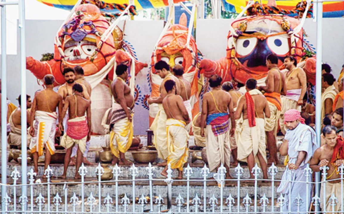  ଆଜି ଠାରୁ ଜଗା ଦର୍ଶନ । ମନ୍ଦିର ପ୍ରବେଶ ପୂର୍ବରୁ ମାସ୍କ, ସାମାଜିକ ଦୂରତା ସହ କରୋନା କଟକଣା ବାଧ୍ୟତାମୂଳକ