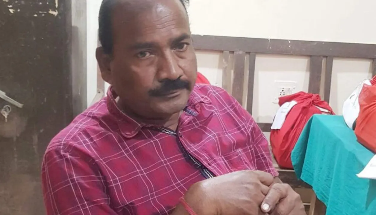  ଲାଞ୍ଚ ନେଇ ଭିଜିଲାନ୍ସ ହାତରେ ଧରାପଡିଲେ ସହର ଯୋଜନା ଯାଞ୍ଚ ଅଧିକାରୀ : ଘର ପ୍ଲାନ ଅନୁମୋଦନ ପାଇଁ ଦାବି କରିଥିଲେ ୪୦ହଜାର ଟଙ୍କା