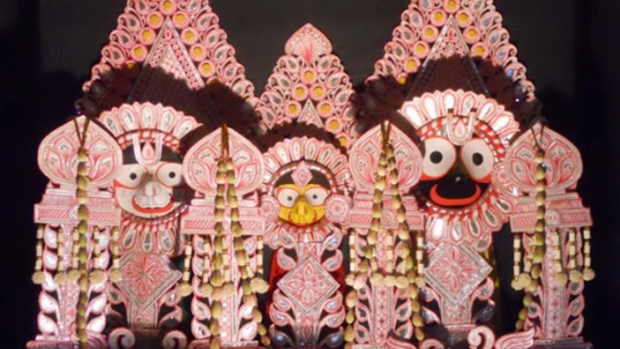  ଶନିବାର ପଦ୍ମବେଶରେ ସଜ୍ଜିତ ହେବେ ମହାପ୍ରଭୁ । ପଦ୍ମବେଶରେ ଦର୍ଶନ କରିପାରିବେ ଶ୍ରଦ୍ଧାଳୁ । ରବିବାର ଅବକାଶ ନୀତି ଯାଏଁ ରହିବ ପଦ୍ମବେଶ 