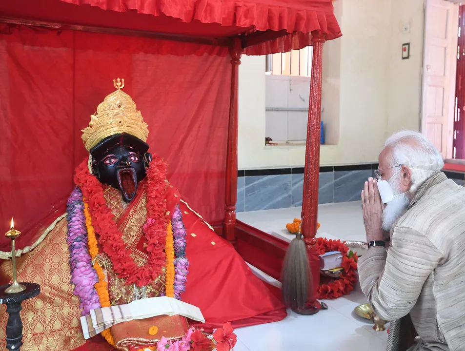 ମୋଦିଙ୍କ ବାଂଲାଦେଶ ଗସ୍ତର ଦ୍ୱିତୀୟ ଦିନ । ଶକ୍ତିପୀଠରେ କଲେ ସ୍ୱତନ୍ତ୍ର ପୂଜାର୍ଚ୍ଚନା । ମତୁଆ ସମ୍ପ୍ରଦାୟକୁ କଲେ ସମ୍ବୋଧନ
