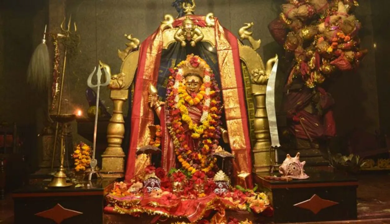  କରୋନା ପାଇଁ ବୁଢିଠାକୁରାଣୀ ଓ ତାରାତାରିଣୀ ଦର୍ଶନ ଉପରେ ଲାଗିଲା କଟକଣା : ତାରାତାରିଣୀରେ କେବଳ ସ୍ଥାନୀୟ ଲୋକେ ହିଁ କରିପାରିବେ ଦର୍ଶନ