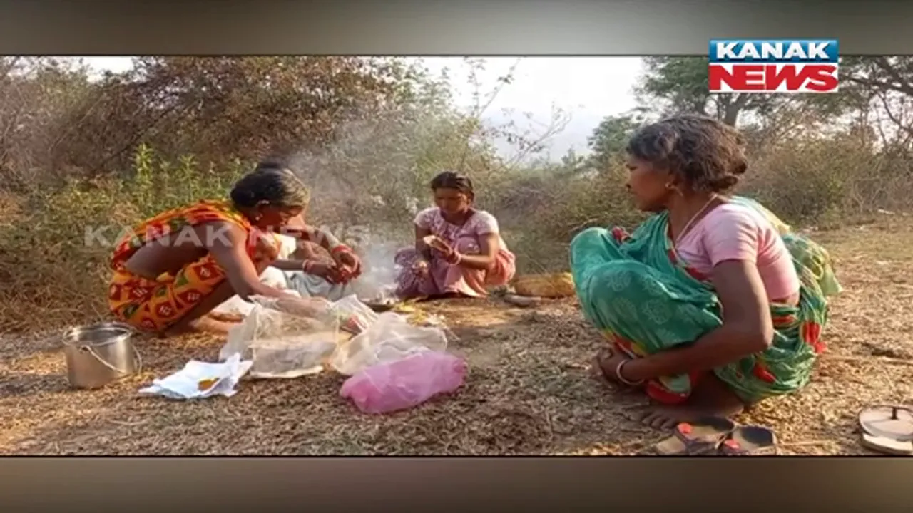  ବିଜ୍ଞାନ ଯୁଗରେ ରାୟଗଡାରୁ ଆସିଲା ଅଭାବନୀୟ ଚିତ୍ର । ହାଡଫୁଟିରେ ଆକ୍ରାନ୍ତ ଲୋକେ କରୁଛନ୍ତି ଝଡାଫୁଙ୍କା ।