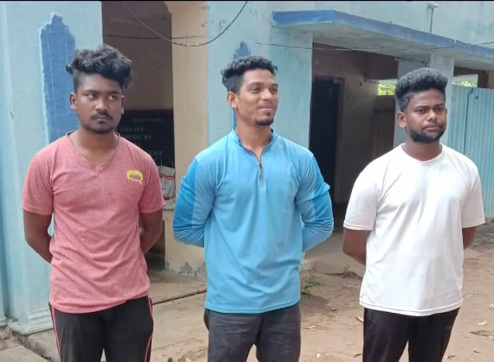  ପ୍ରେମ ପାଇଁ ସାଙ୍ଗକୁ ଜୀବନରୁ ମାରିଦେଲା ସାଙ୍ଗ । ଭୋଜି ଖୁଆଇ, ମଦ ପିଆଇ ତଣ୍ଟି ଚିପିଦେଲା ସୈତାନ ସାଙ୍ଗ ।