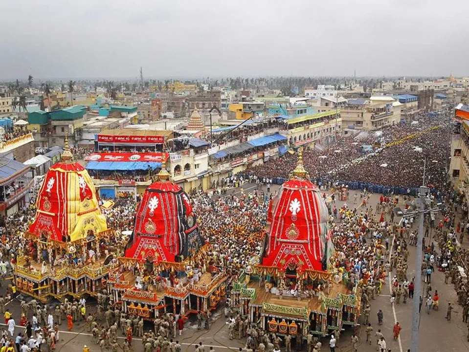  ରଥଯାତ୍ରାକୁ ଶୃଙ୍ଖଳିତ କରିବା ପାଇଁ ଆସିଲା ନିୟମାବଳୀ । ରଥଯାତ୍ରା ସମୟରେ ପୁରୀରେ ରହିପାରିବେନି ବାହାର ପର୍ଯ୍ୟଟକ ଓ ଭକ୍ତ, ଖାଲି ରହିବ ଲଜ୍, ଧର୍ମଶାଳା ଓ ହୋଟେଲ ।