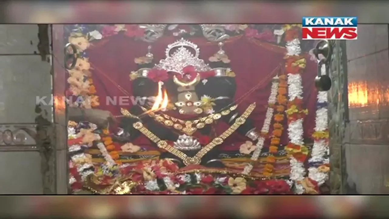  ମା’ ଚର୍ଚିକାଙ୍କ ଶକ୍ତିପୀଠ : ଷୋଳ ଦିନ ଭିନ୍ନଭିନ୍ନ ବେଶରେ ଶ୍ରଦ୍ଧାଳୁଙ୍କୁ ଦର୍ଶନ ଦିଅନ୍ତି ମା’