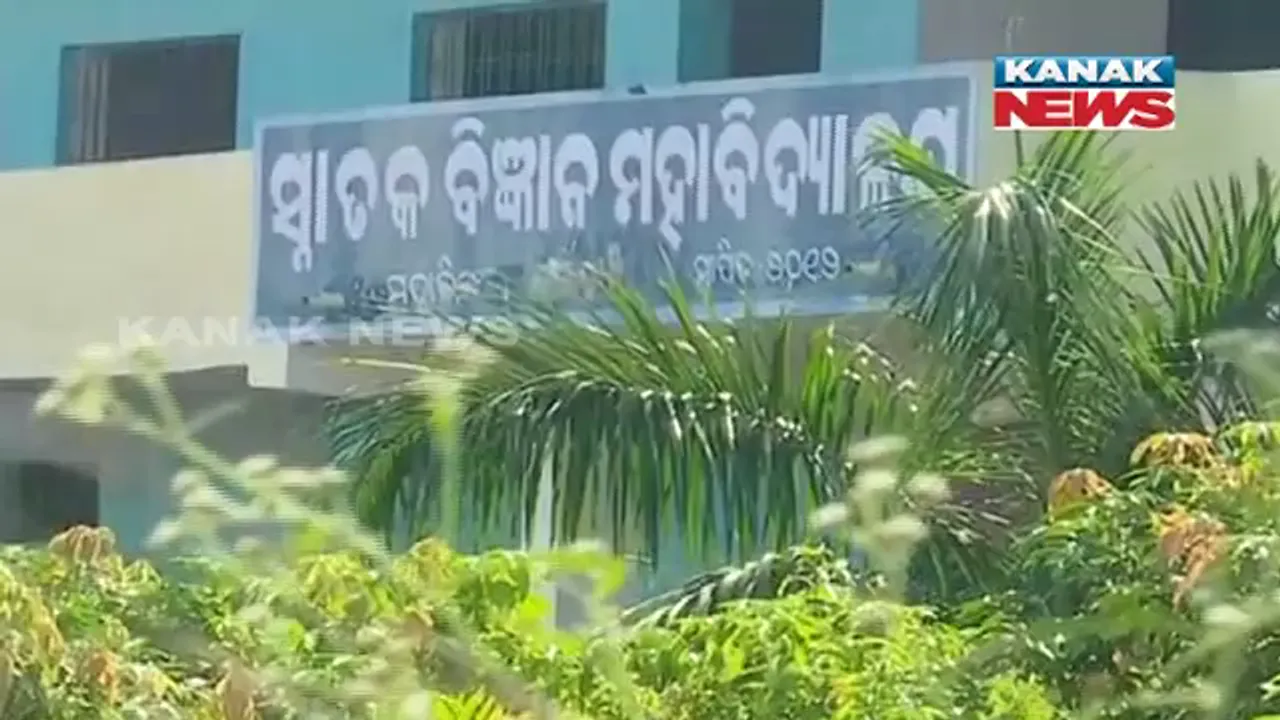  ଜେଲରେ ଗୋବିନ୍ଦ, ମହାଲିଙ୍ଗ କଲେଜକୁ ନେଇ ବଢୁଛି ବିବାଦ । ୨୦୧୩ ପ୍ରଶ୍ନପତ୍ର ଲିକ ମାମଲାରେ ସିବିଆଇ ତଦନ୍ତ ଦାବି କଲେ ଲୋକ ।
