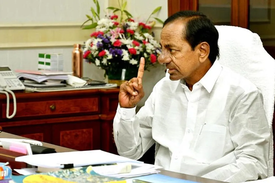  ଧାନ କିଣା ପ୍ରକ୍ରିୟାକୁ ନେଇ କେନ୍ଦ୍ର ସରକାର ଉପରେ ବର୍ଷିଲେ ତେଲେଙ୍ଗାନା ମୁଖ୍ୟମନ୍ତ୍ରୀ: ନିଜ ମନ୍ତ୍ରୀ, ବିଧାୟକଙ୍କ ସହ ଧାରଣାରେ ବସିଲେ କେ. ଚନ୍ଦ୍ରଶେଖର ରାଓ