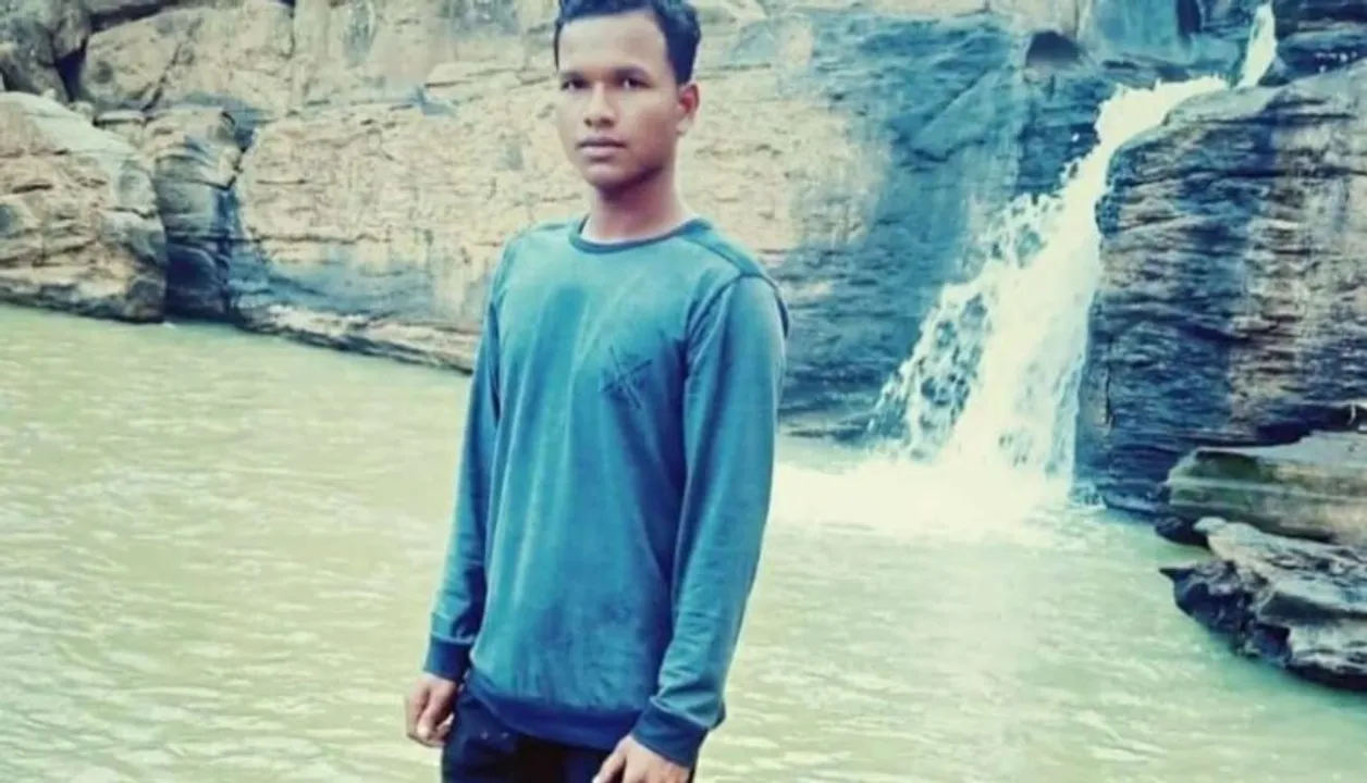  ମୋବାଇଲ ସାଜିଲା ମୃତ୍ୟୁର କାରଣ । ସାନଭାଇର ଛୁରାମାଡରେ ଆଖି ବୁଜିଲା ବଡ ଭାଇ ।