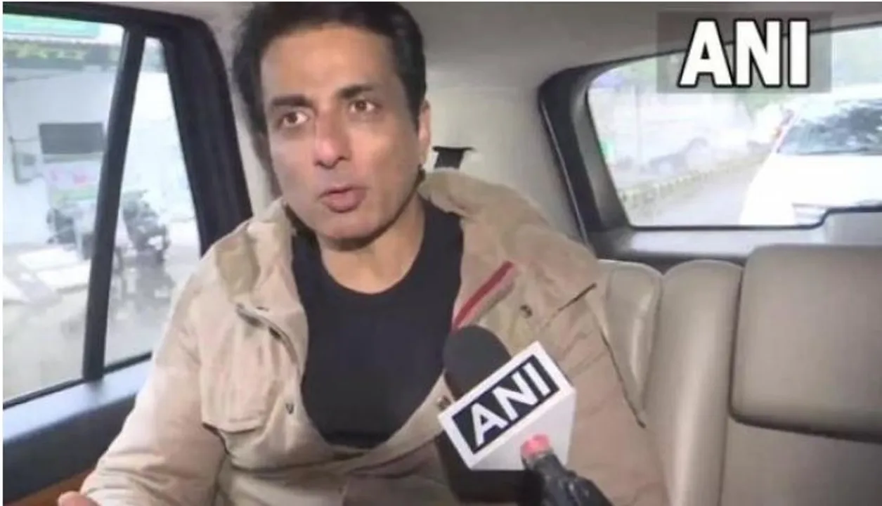  ସୋନୁ ସୁଦଙ୍କୁ ଭୋଟିଂ ବୁଥ୍ ଯିବା ଉପରେ କଟକଣା । ଜବତ ହେଲା କାର୍, ଘରୁ ବାହାରିବାକୁ ବି ମନା  ।