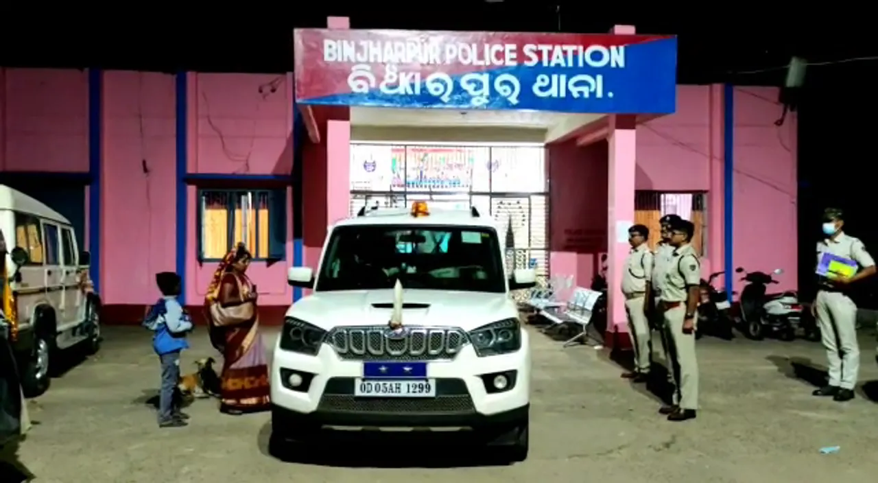  ବିଞ୍ଝାରପୁରରେ ସାମ୍ବାଦିକଙ୍କୁ ଆକ୍ରମଣ ଘଟଣା: ବନ୍ଧା ହେଲା ମୁଖ୍ୟ ଅଭିଯୁକ୍ତ...