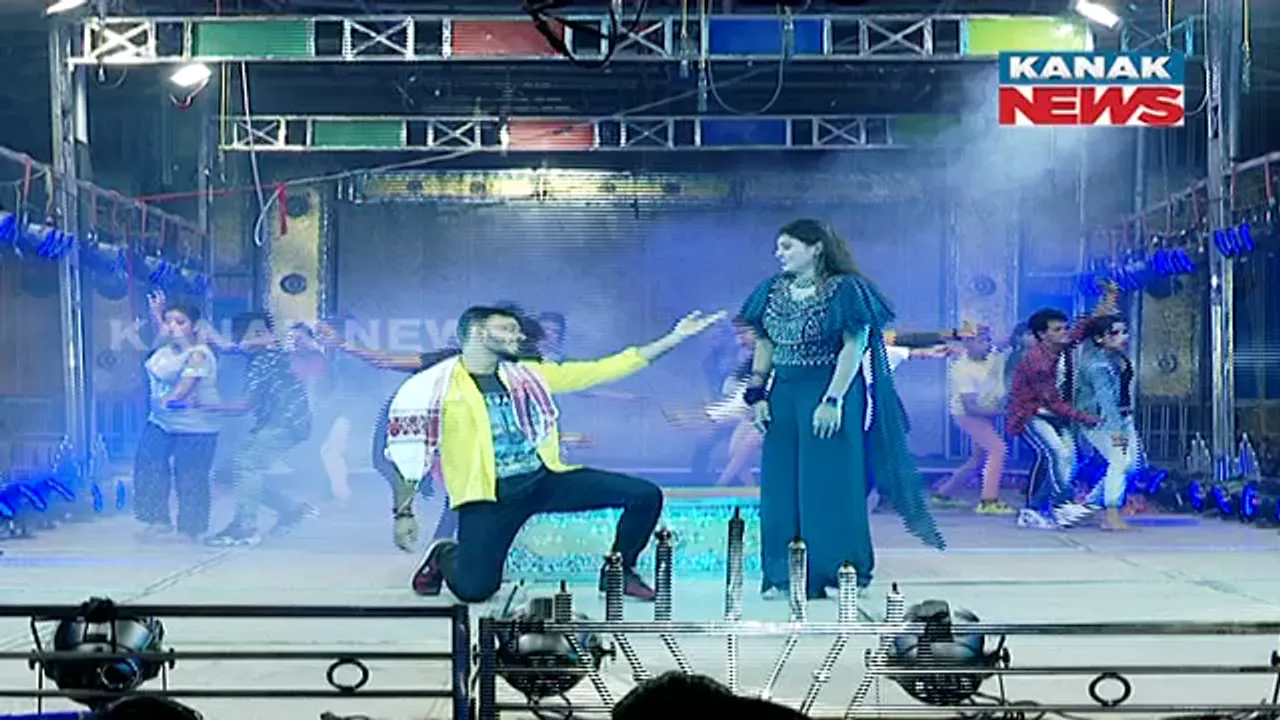  ଟିକିଏ ପ୍ରେମ ଟିକିଏ ଧୋକା । ଏହି ନାଟକ ଦର୍ଶକଙ୍କୁ ଭେଟି ଦେବାକୁ ଯାଉଛି ଚକଲେଟ ରଙ୍ଗମଞ୍ଚ