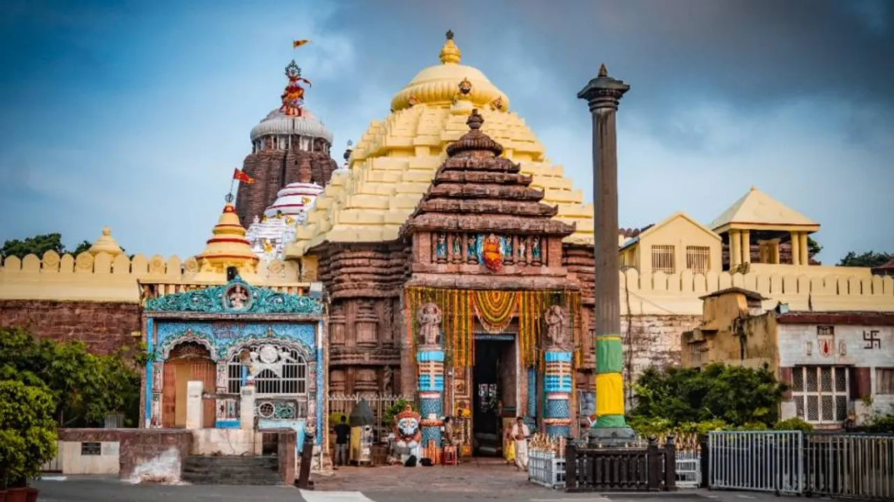  ରତ୍ନଭଣ୍ଡାରକୁ ନେଇ ତେଜିଲା ରାଜନୀତି। ରତ୍ନ ଚୋରି ହେବା ନେଇ ସନ୍ଦେହ ପ୍ରକଟ କଲେ କଂଗ୍ରେସ ବିଧାୟକ ଦଳ ନେତା ନରସିଂହ ମିଶ୍ର।