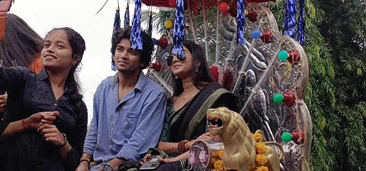  ଆଜି ହଲରେ ରିଲିଜ ହେବ ଓଡିଆ ଫିଲ୍ମ‘ପ୍ରେମରେ ରିସ୍କ, ହେଲା ମତେ ଇସ୍କ’ : ପ୍ରଯୋଜକ ଜାରି କଲେ ହ୍ୱାଟ୍ସଆପ୍ ନମ୍ବର; କହିଲେ, ଭଲ ନଲାଗିଲେ, ଫେରସ୍ତ ହେବ ଟଙ୍କା