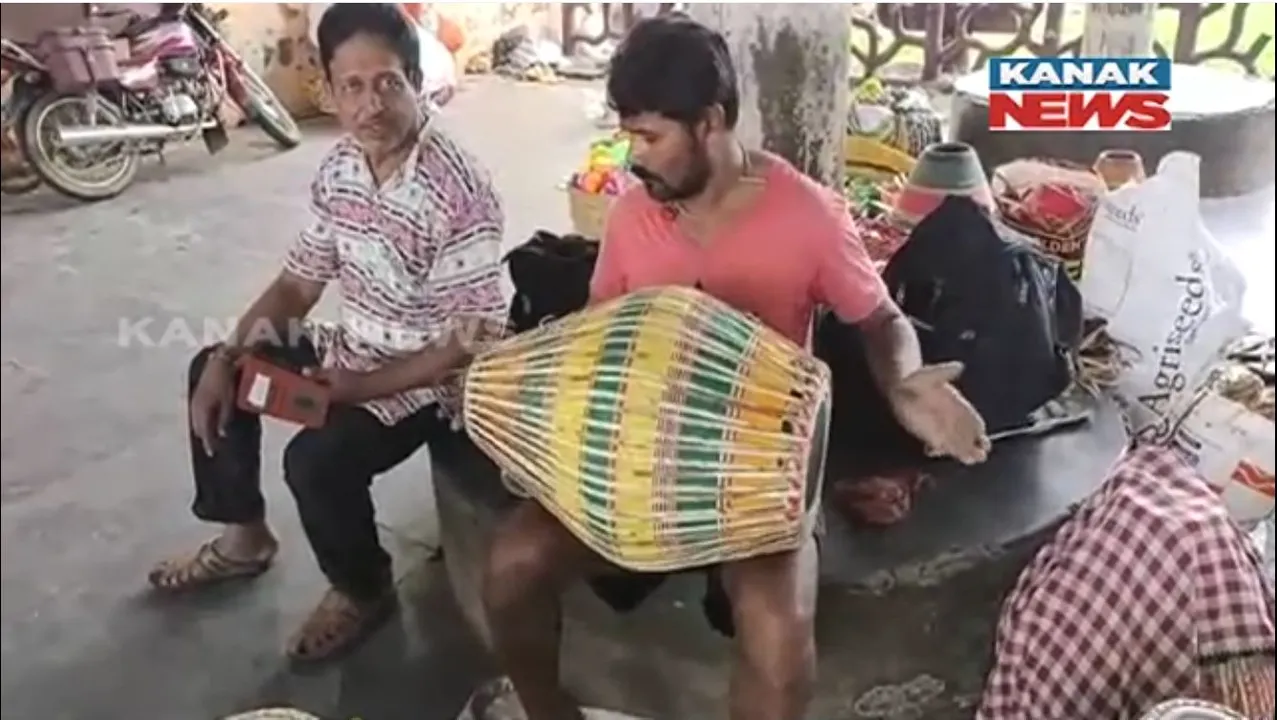  ମୃଦଙ୍ଗ କାରିଗରଙ୍କ ଦୁଃଖ, ବର୍ଷରେ ମାତ୍ର ୨ମାସ କାମ ତ ୧୦ ମାସ ଦିନ ମଜୁରିଆ