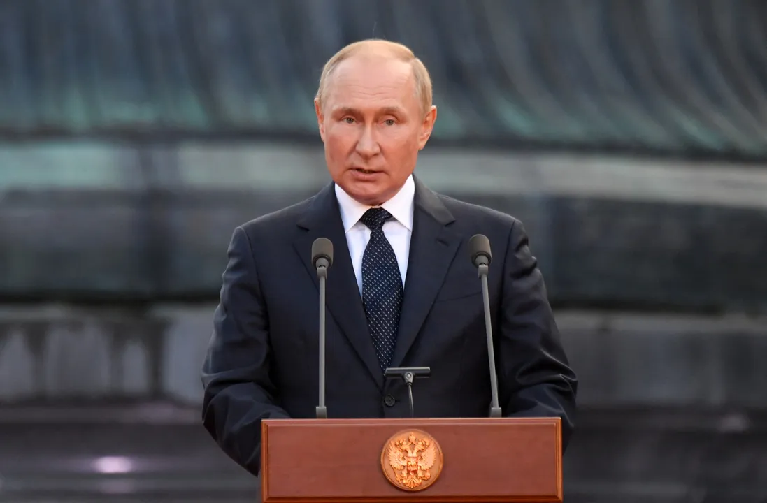  FILE PHOTO: Russian President Vladimir Putin delivers a speech during an event marking the 1160th anniversary of Russian statehood in the city of Veliky Novgorod, Russia, September 21, 2022. Sputnik/Ilya Pitalev/Pool via REUTERS 