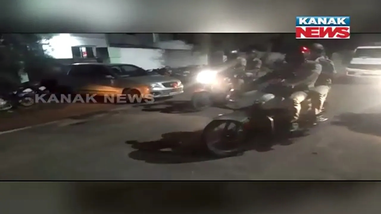  ରାଜଧାନୀରେ କମିଶନରେଟ୍ ପୋଲିସର ରାତି ଅଧିଆ ଚଢାଉ : ମଦ୍ୟପାନ କରି ଗାଡି ଚଳାଉଥିବା ଚାଳକଙ୍କ କଟିଲା ଚାଲାଣ