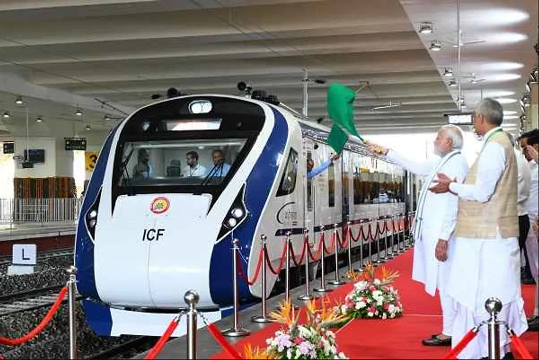  ୫ମ ବନ୍ଦେ ଭାରତ ଏକ୍ସପ୍ରେସର ଶୁଭାରମ୍ଭ କଲେ ପ୍ରଧାନମନ୍ତ୍ରୀ ମୋଦୀ ।