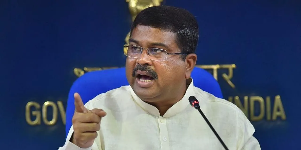  ପଦ୍ମପୁର ଉପ-ନିର୍ବାଚନ, ଧର୍ମେନ୍ଦ୍ର ମାରିଲେ ବାଣ । କହିଲେ, ୨୨ ବର୍ଷ ସରକାରର ସତ ଜାଣିଲେଣି ଲୋକେ, ପଦ୍ମପୁରବାସୀ ଦେବେ ଉଚିତ୍ ଜବାବ ।