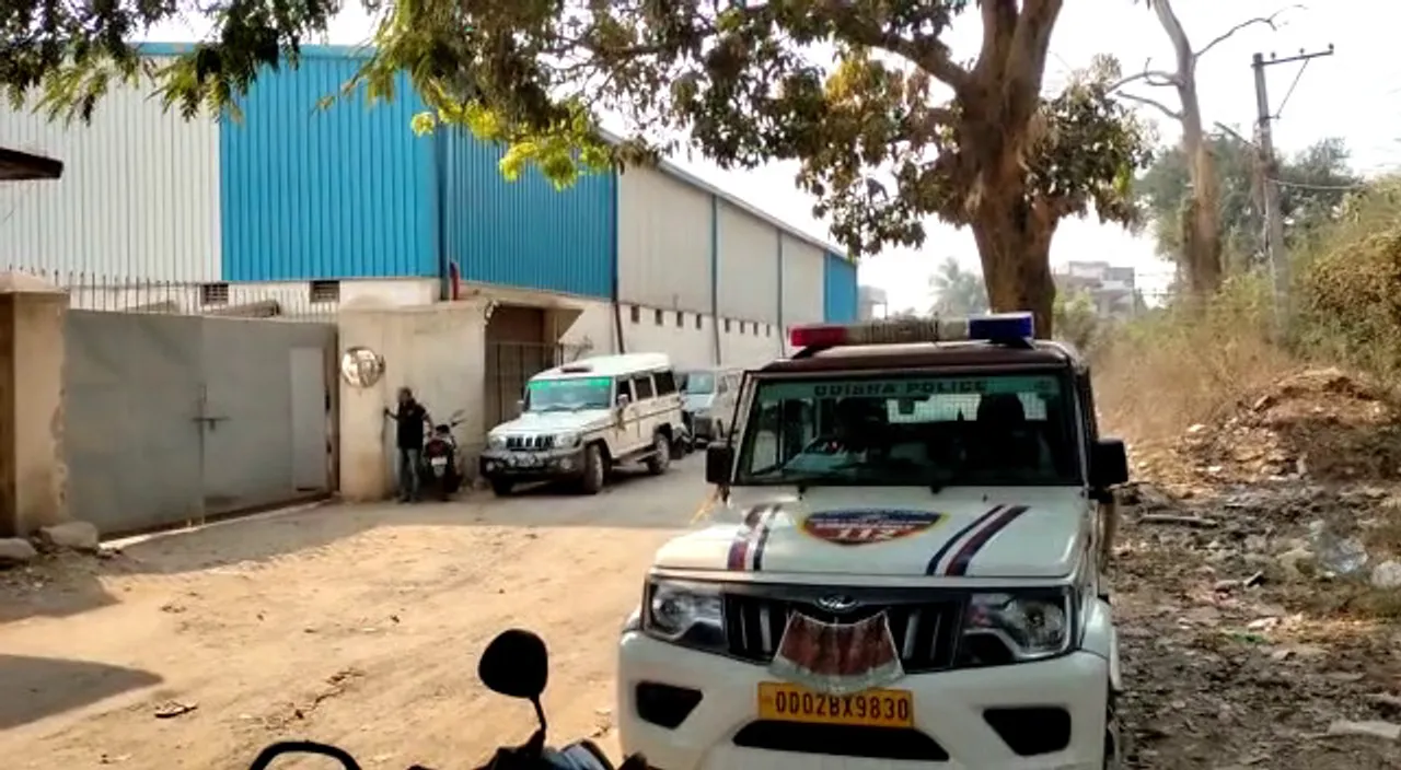  ବ୍ୟବସାୟୀଙ୍କ ପୁଅ ଉପରକୁ ଗୁଳିମାଡ। ୨ ରାଉଣ୍ଡ ଗୁଳିମାଡ କରି ଖସିଗଲେ ଦୁର୍ବୃତ୍ତ।