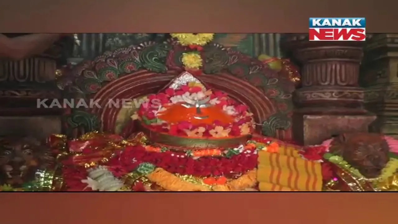  ପ୍ରସିଦ୍ଧ ଶକ୍ତିପୀଠ ମା’ ମାଟିଆ ମଙ୍ଗଳା : ବୁଢାଶଙ୍ଖାରୀ ହାତରୁ ଶଙ୍ଖା ପିନ୍ଧି ହୋଇଥିଲେ ଉଭା