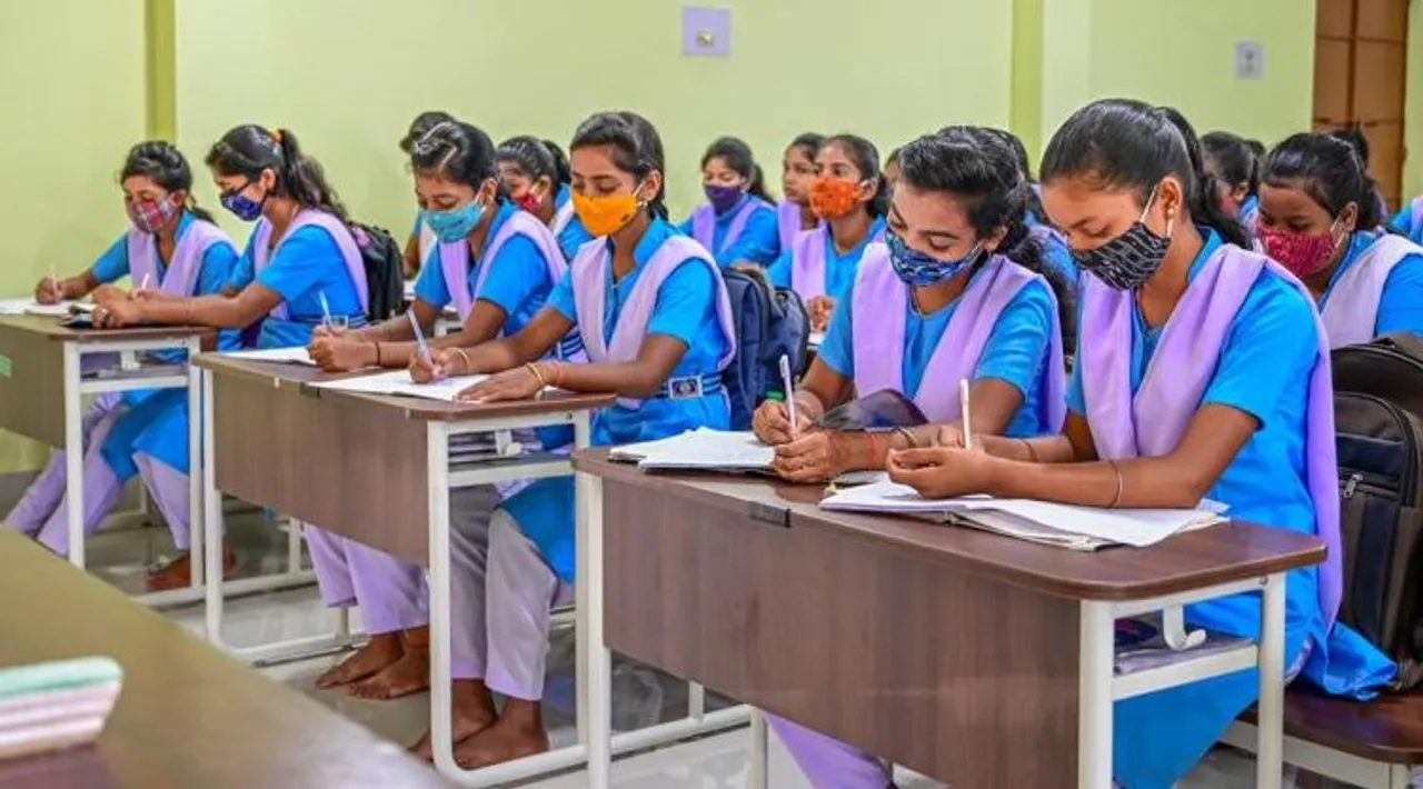  ଖରାଛୁଟିରେ ପିଲାଙ୍କୁ ମିଳିବ ଆଇରନ ଓ ଫଲିକଏସିଡ ଟାବଲେଟ । ଘରକୁ ଘର ବୁଲି ଟାବଲେଟ ବାଣ୍ଟିବେ ଶିକ୍ଷକ ।