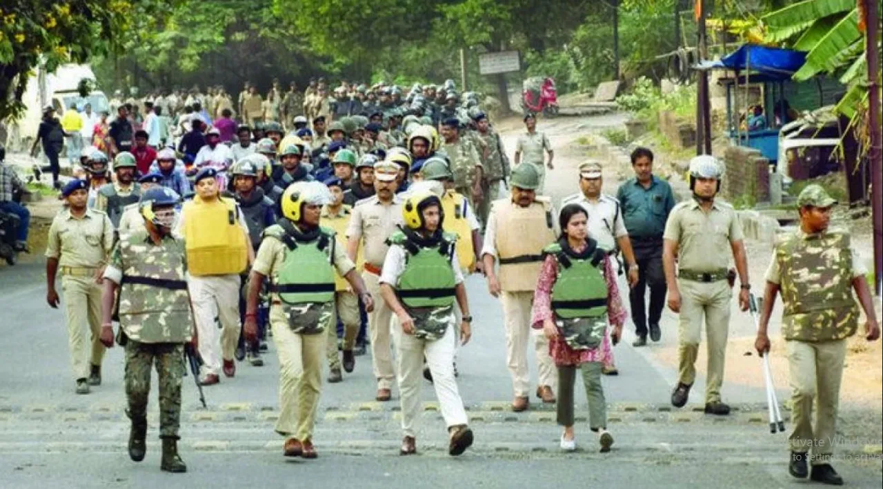  ସମ୍ବଲପୁରରେ ଆଉ ୨ ଦିନ ଇଣ୍ଟରନେଟ୍ ସେବା ବନ୍ଦ । ଅନିର୍ଦ୍ଦିଷ୍ଟ କାଳ ପାଇଁ କର୍ଫ୍ୟୁ, ସ୍ଥିତି ସୁଧୁରିବା ଯାଏଁ ଜାରି ରହିବ କଟକଣା । ରାଜ୍ୟ ଗୃହ ବିଭାଗ ପକ୍ଷରୁ ବିଜ୍ଞପ୍ତି ।