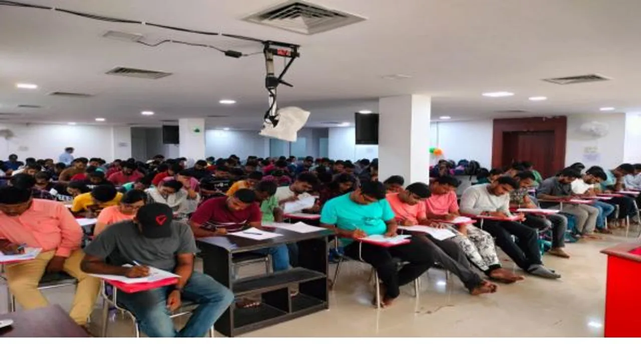  IAS/OAS ପରୀକ୍ଷା ପ୍ରସ୍ତୁତି କରୁଥିବା ଛାତ୍ରଛାତ୍ରୀମାନଙ୍କ ପାଇଁ APTI PLUSର NCERT FOUNDATION COURSE