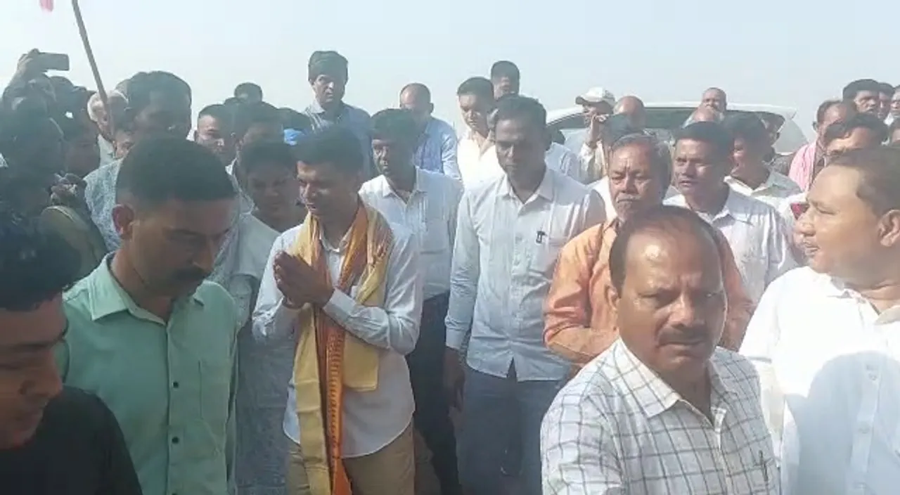  ନୂଆପଡା ଗସ୍ତରେ ଫାଇଭଟି ସଚିବ : ଜିଲ୍ଲାର ବିଭିନ୍ନ ଉନ୍ନୟନମୂଳକ କାର୍ଯ୍ୟର କରିବେ ସମୀକ୍ଷା