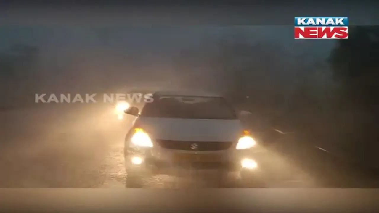  କାଳବୈଶାଖୀ ବର୍ଷା ଆଣିଲା ପ୍ରଚଣ୍ଡ ତାତିରୁ ଆଶ୍ୱସ୍ତି। କଟକ, ଢେଙ୍କାନାଳ ଓ ଭୁବନେଶ୍ୱରରେ ଘଡଘଡି ସହ ବର୍ଷା