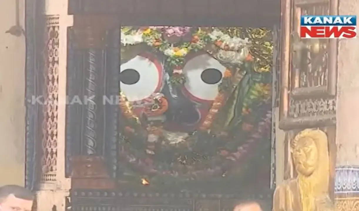  ଆଜି ମହାପ୍ରଭୁଙ୍କ ରାଜେନ୍ଦ୍ରାଭିଷେକ ନୀତି : ସୁସଜ୍ଜିତ ରଥରେ ମଦନମୋହନ ଶ୍ରୀମନ୍ଦିର ବେଢ଼ା କରିବେ ପରିକ୍ରମା