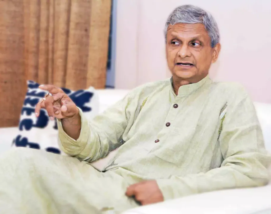  ଟୋଲଗେଟରେ ରଖୁନାହାନ୍ତି ୨୦୦୦ ଟଙ୍କିଆ ନୋଟ । ମଝି ରାସ୍ତାରେ ହଟହଟା ହେଲେ ପୂର୍ବତନ ସାଂସଦ ତଥାଗତ ଶତପଥୀ ।