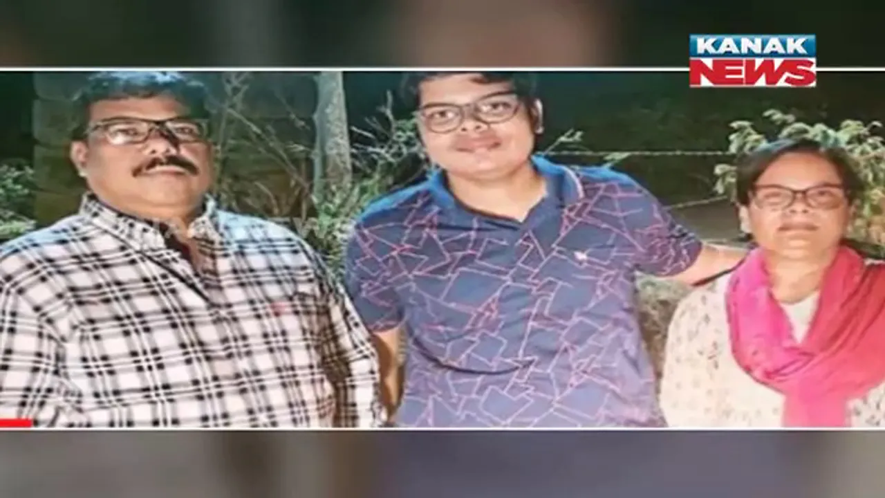  ମାଆ କଥା ମାନିବାରୁ ବଞ୍ଚିଗଲେ ବାପା-ପୁଅ। ସିଟ୍ ନବଦଳାଇବାରୁ ବଞ୍ଚିଗଲା ଜୀବନ