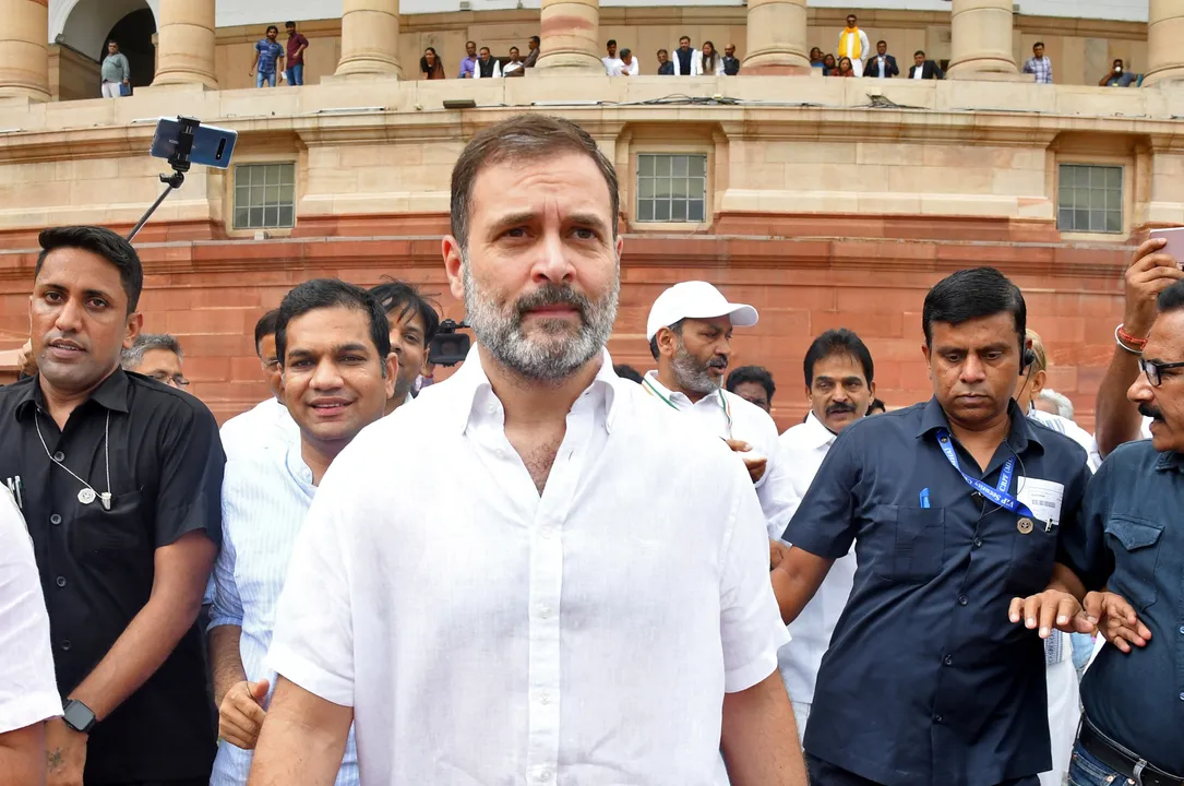  Rahul Gandhi, a senior leader of India's main opposition Congress party, arrives at the parliament after he was reinstated as a lawmaker, in New Delhi, India, August 7, 2023. REUTERS/Stringer NO RESALES. NO ARCHIVES. 