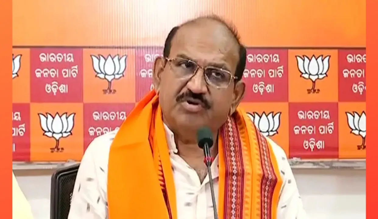  ଲୋକଙ୍କ ଦୟାରେ ଆସିଛୁ, ଲୋକ ଦୟା କଲେ ପୁଣିଥରେ ଆସିବୁ । କିଏ ଜିତିବ ଓ କିଏ ହାରିବ ତାହା ନବୀନଙ୍କ ଉପରେ ନିର୍ଭର କରେନି : ଜୟନାରାୟଣ ମିଶ୍ର