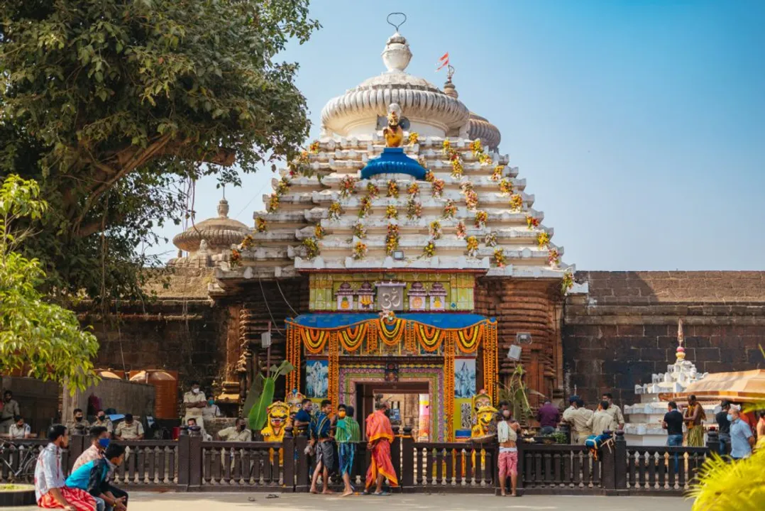  ସ୍ୱାଭାବିକ ହେଲା ମହାପ୍ରଭୁ ଶ୍ରୀଲିଙ୍ଗରାଜଙ୍କ ନୀତିକାନ୍ତି । ୩ ଦିନ ଉପାସ ରହିବା ପରେ ଲାଗି ହେଲା ଭୋଗ ।