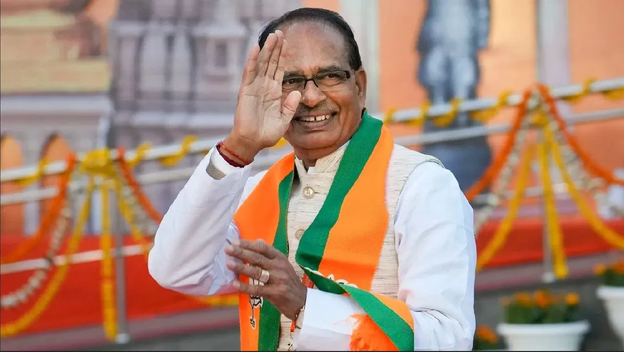  ବିଦ୍ରୋହୀ ନେତାଙ୍କ ଉପରେ ବିଜେପିର ବଡ ଆକ୍ସନ । ଦଳରୁ ୩୫ ନେତାଙ୍କୁ ନିଲମ୍ବନ କଲେ ଶିବରାଜସିଂ