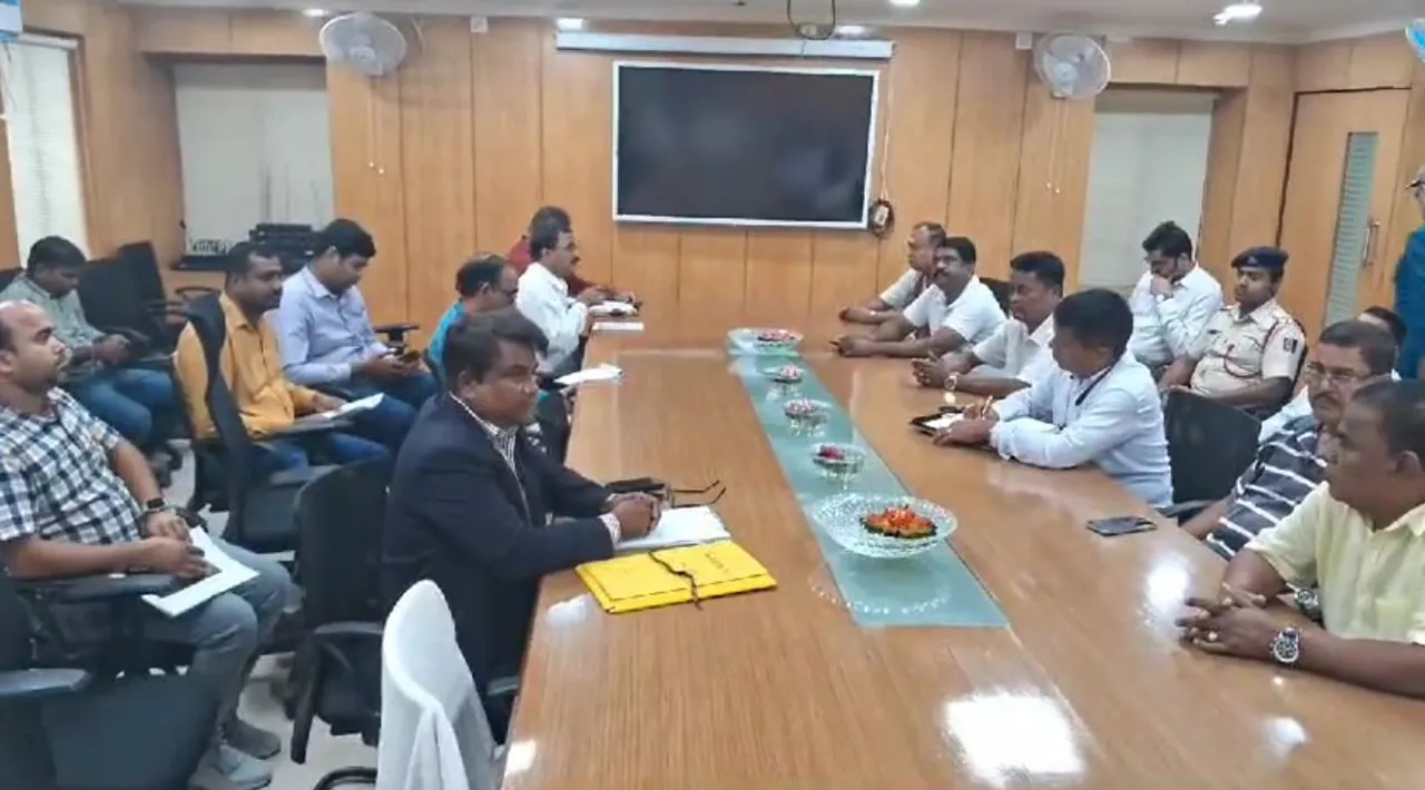  ନଭେମ୍ବର ୨୭ରୁ ଡିସେମ୍ବର ୫ ଯାଏଁ ଭୁବନେଶ୍ୱର ବାଲିଯାତ୍ରା । ଜିଲ୍ଲାପାଳଙ୍କ ଅଧ୍ୟକ୍ଷତାରେ ପ୍ରସ୍ତୁତି ବୈଠକ ଶେଷ ।