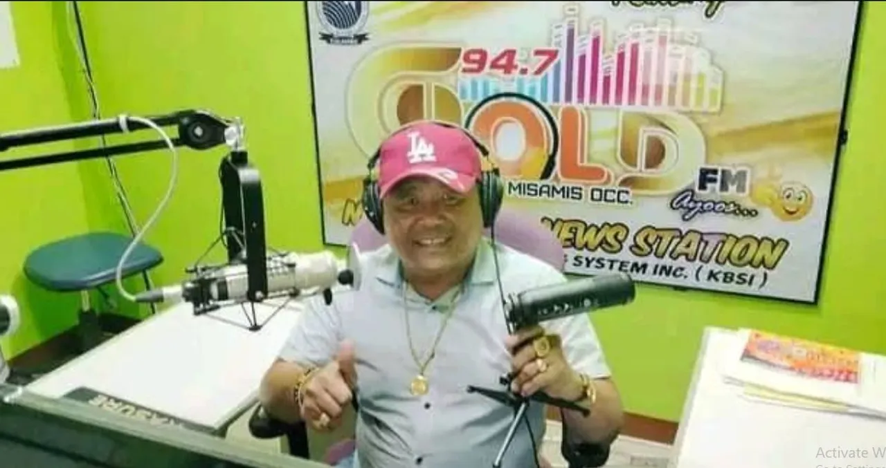  ଷ୍ଟୁଡିଓ ଭିତରେ ରେଡିଓ ବ୍ରଡ୍‌କାଷ୍ଟର୍‌ଙ୍କୁ ଗୁଳି ମାରି ହତ୍ୟା କଲେ ଦୁର୍ବୃତ୍ତ