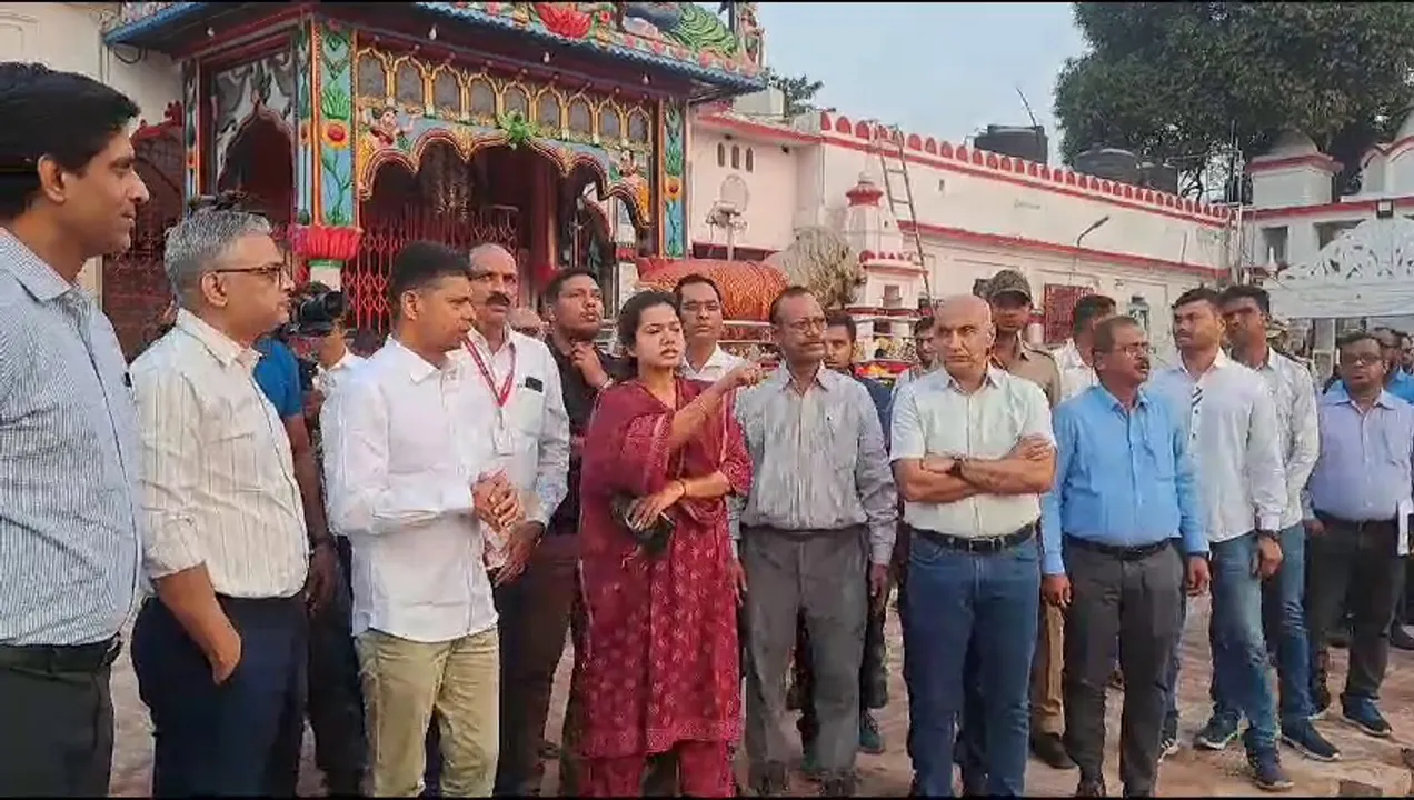  ପାଣ୍ଡିଆନଙ୍କ ସମଲେଇ ପ୍ରକଳ୍ପ ସମୀକ୍ଷା । ଭୋର୍ ୪ଟାରୁ ୬ଟା ପର୍ୟ୍ୟନ୍ତ ପ୍ରକଳ୍ପ ସ୍ଥଳ ବୁଲି ଦେଖିଲେ କାମ । ଡିସେମ୍ବର ୩୧ ସୁଦ୍ଧା ପ୍ରକଳ୍ପ କାମ ସମ୍ପୂର୍ଣ୍ଣ କରିବାକୁ ନିର୍ଦ୍ଦେଶ