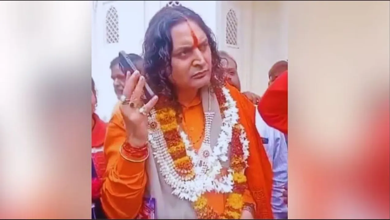  ରାସ୍ତାରେ ଥିବା ସବୁ ନନଭେଜ୍ ଷ୍ଟଲକୁ ହଟାଅ । ଆସୁ ଆସୁ ଆକ୍ସନ ମୋଡରେ ବିଜେପି ବିଧାୟକ ବାଲମୁକୁନ୍ଦ