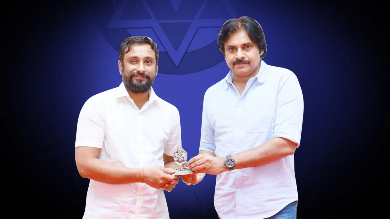  ରାଜନୀତିରେ ଯୋଗଦେବାର ୧୦ ଦିନ ମଧ୍ୟରେ ଦଳ ଛାଡିଲେ ଅମ୍ବାତି ରାୟଡୁ ।  ପୱନ କଲ୍ୟାଣଙ୍କୁ ଭେଟିବା ପରେ ବଢିଲା ଚର୍ଚ୍ଚା ।