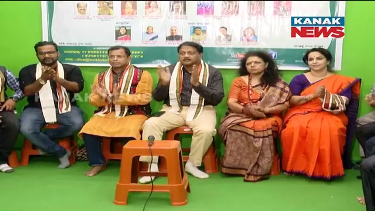  ଭୁବନେଶ୍ୱରରେ ପାଳିତ ହୋଇଛି ୱାର୍ଲଡ୍ ଓଡ଼ିଶା ସୋସାଇଟିର ତୃତୀୟ ବାର୍ଷିକ ଉତ୍ସବ । ବିଶ୍ୱର ବିଭିନ୍ନ ଦେଶରେ ଥିବା ଓଡ଼ିଆଙ୍କୁ ଯୋଡିବା ସଂଗଠନର ମୂଳ ଲକ୍ଷ୍ୟ