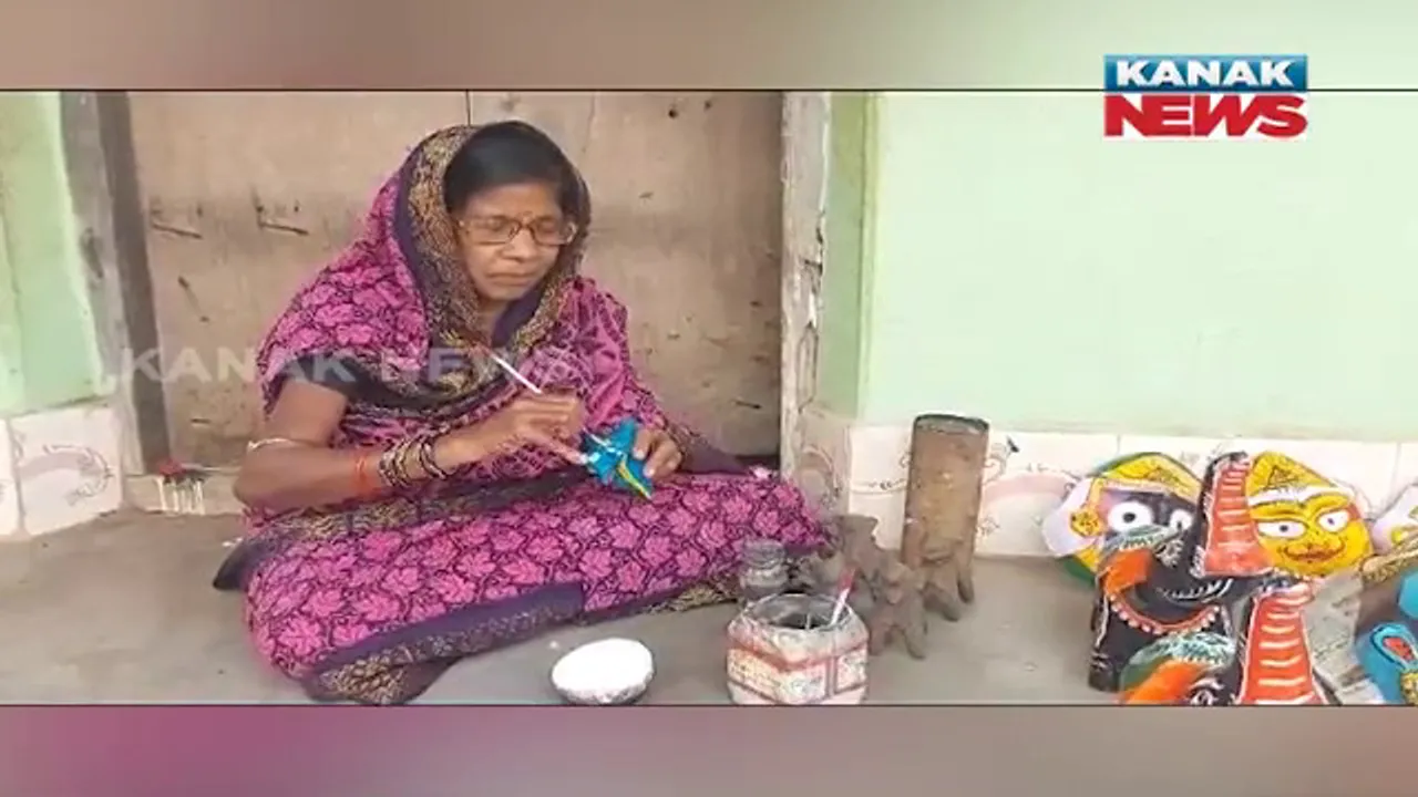  କାଗଜ ମୁଖା ଓ ଗୋବର କଣ୍ଢେଇ କାରିଗରଙ୍କ ଗାଁ କରଡ଼ଗାଡ଼ିଆ । ସୁନ୍ଦର ସୁନ୍ଦର ମୂର୍ତି ଗଢ଼ି ମେଳା ମହୋତ୍ସବରେ କରୁଛନ୍ତି ବିକ୍ରି