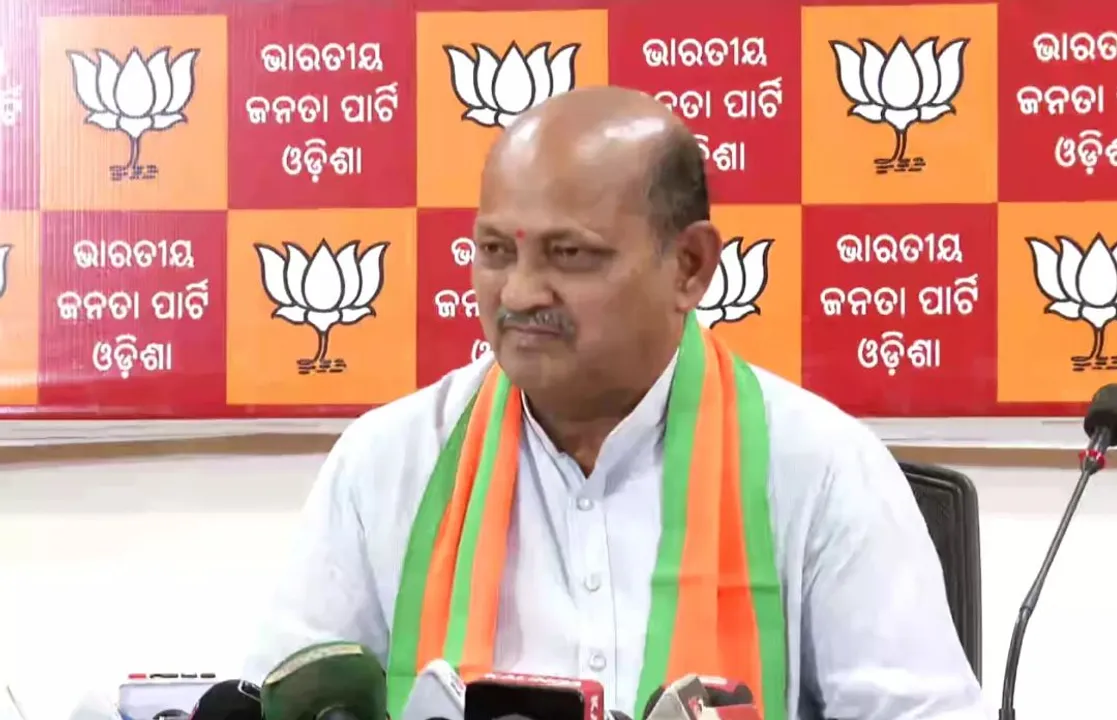  ଦିଲ୍ଲୀରୁ ଫେରିବା ପରେ ମନମୋହନ କରିବେ ପ୍ରେସମିଟ୍ । କଣ କହିବେ ରାଜ୍ୟ ବିଜେପି ସଭାପତି?